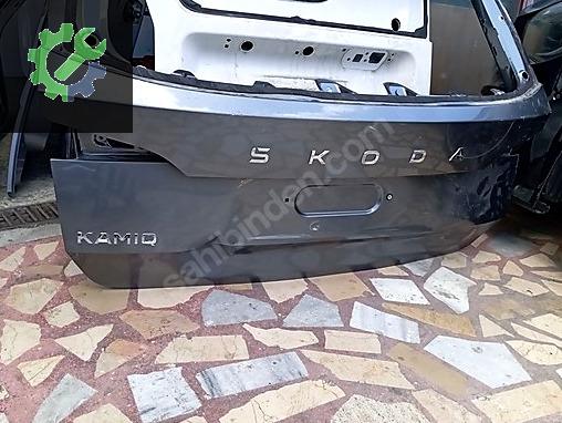 SKODA KAMİQ BAGAJ KAPAGİ