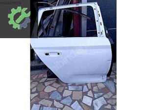 SKODA KAMİQ SAG ARKA KAPİ