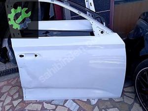 SKODA KAMİQ SAG ON KAPİ