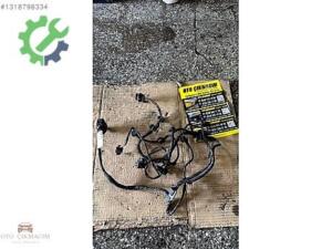 SKODA KAROQ ÖN TAMPON PARK SENSÖR TESİSATI 57A971095C