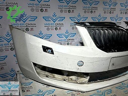 Skoda Octavia Ön Tampon 5E0807221 çıkma parça