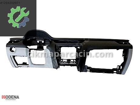 Skoda Octavia Torpido çıkma parça