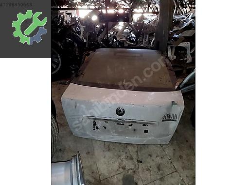 SKODA OCTAVİA CAMLI BAGAJ