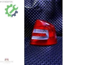 Skoda Octavia Sağ Stop