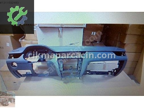 Skoda Octavia Torpido çıkma parça