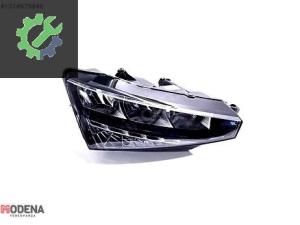 SKODA SCALA 2020- ÖN FAR SAĞ (LED) SIFIR 657941016