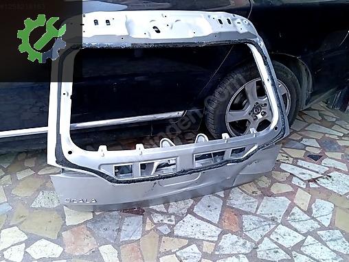 SKODA SCALA BAGAJ KAPAGİ