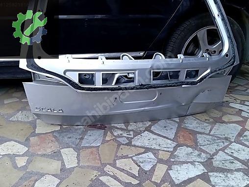 SKODA SCALA BAGAJ KAPAGİ