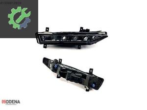 SKODA SUPERB 2019 2020 2021 2022 2023 ÖN SİS FARI LED SAĞ SIFIR
