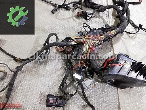 Skoda Superb Elektrik Tesisatı 5Q0937125A çıkma parça