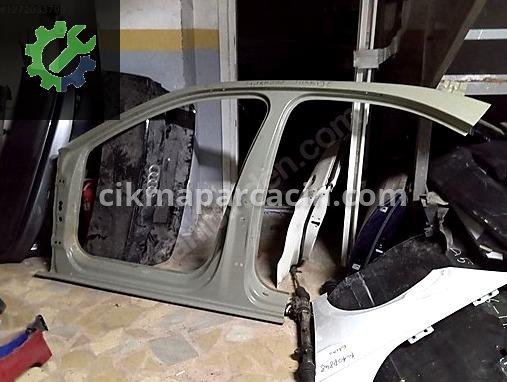 Skoda Superb Marşpiyel Sacı 3V5809605 çıkma parça