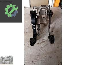 SPRİNTER 313 VW LT35 PEDAL GURUBU