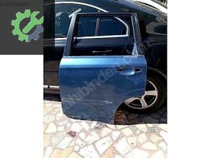 SUBARU FORESTER SOL ARKA KAPİ