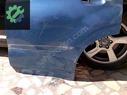 SUBARU FORESTER SOL ARKA KAPİ