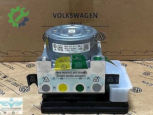 Skoda Superb ABS Beyni 3Q0907379AA çıkma parça