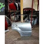SUZUKİ GRAND VİTARA SAĞ ARKA KAPI 2006-2012 ÇIKMA ORİJİNAL PARÇA