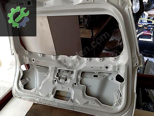 SUZUKİ VİTARA BAGAJ KAPAGİ