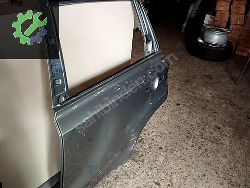 SUZUKİ VİTARA SOL ARKA KAPI