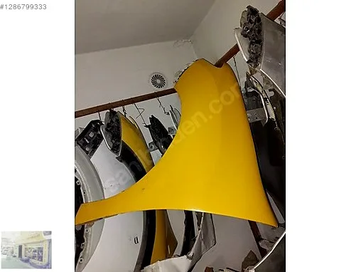 Renault Symbol Çamurluk çıkma parça