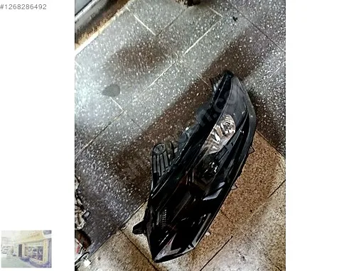 Dacia Sandero Sol Ön Far çıkma parça