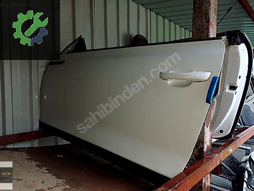Scirocco Beyaz renk kapı