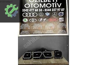 Scirocco orta ve sol göğüs havalandırma ızgara üfleme