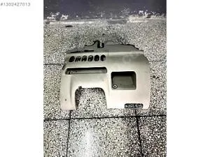 Seat Leon Toledo göğüs alt plastiği 1m1857923