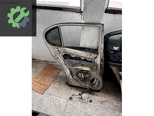Seat Toledo Kapı (Arka Sol) çıkma parça