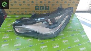 8X0941043 Audi A1 8X Sol Led Xenon Far (2010/2014)