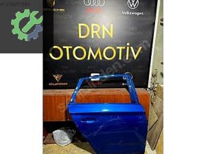 Skoda Kamiq sağ arka kapı