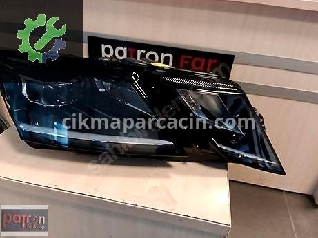Skoda Octavia Sağ Ön Far çıkma parça