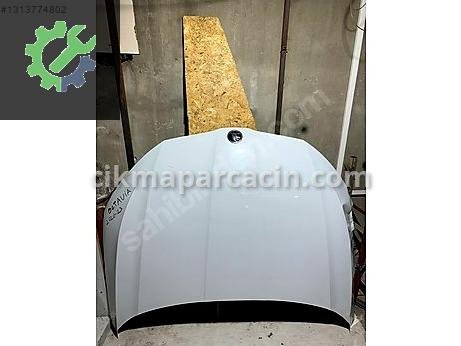 Skoda Octavia Kaput çıkma parça