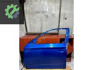 Skoda Scala sol ön kapı