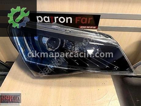 Skoda Superb Sağ Ön Far çıkma parça