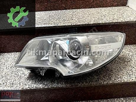 Skoda Superb Sol Ön Far çıkma parça