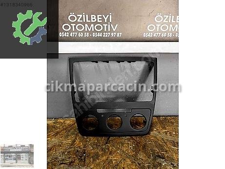 Skoda Yeti Teyp Çerçevesi çıkma parça