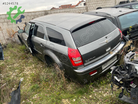 Chrysler 300 Çamurluk çıkma parça