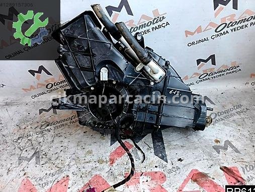 Volkswagen Transporter Kalorifer Kutusu 7H5820004G çıkma parça