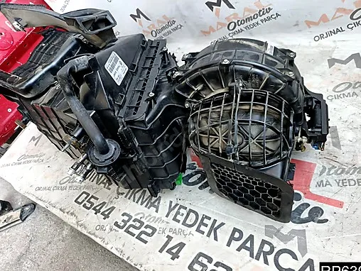 Volkswagen Transporter Kalorifer Kutusu 7H5820005BT çıkma parça