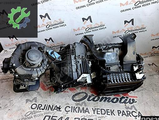 Volkswagen Transporter Kalorifer Kutusu 7H5820005BT çıkma parça