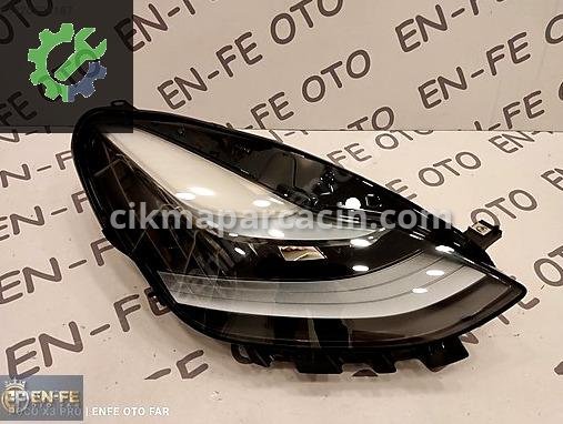 Tesla Model 3 Sağ Ön Far çıkma parça
