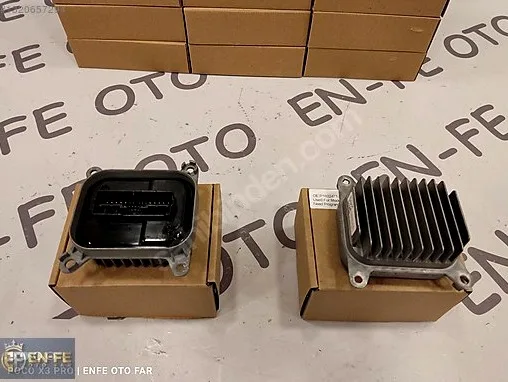 Tesla Model 3 Far Beyni çıkma parça