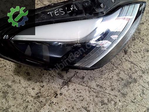 TESLA MODEL Y SAG FAR