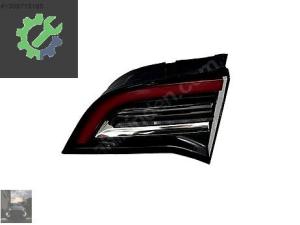TESLA MODEL Y SAĞ İÇ STOP 2022-2024 (1502089-00-B)
