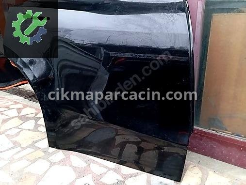 Tesla Model Y Sağ Arka Kapı çıkma parça