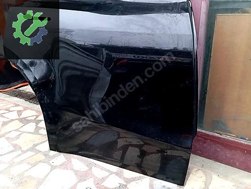 Tesla Model Y Sağ Arka Kapı çıkma parça - ÖZGÜR OTO İSTANBUL