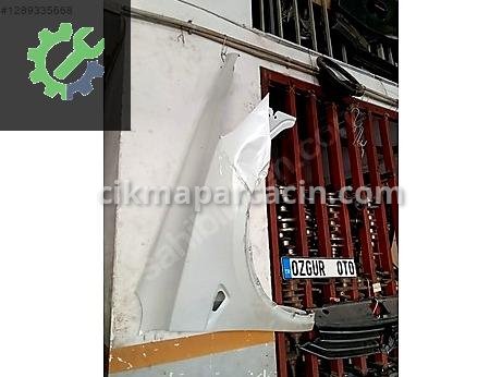 Tesla Model Y Sağ Ön Kapı çıkma parça