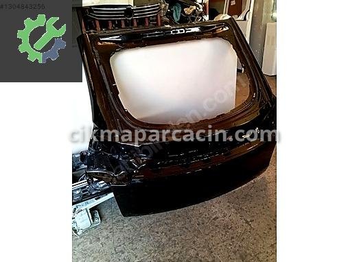 Tesla Model Y Bagaj Kapağı çıkma parça