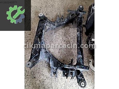 Tesla Model Y Arka Defransiyel çıkma parça