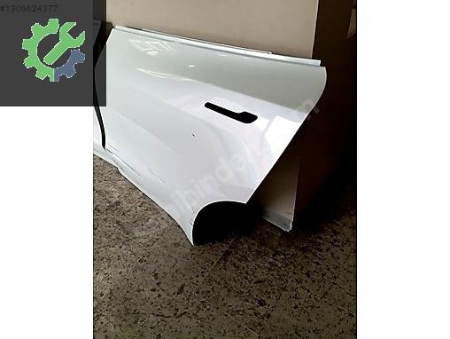 TESLA Y SOL ARKA KAPİ